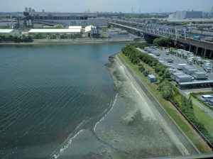 日本に届きました！｜ルシアー駒木のギターよもやま話 その53
