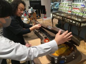 悲しい事故を乗り越える事は出来るのか｜ルシアー駒木のギターよもやま話 その135