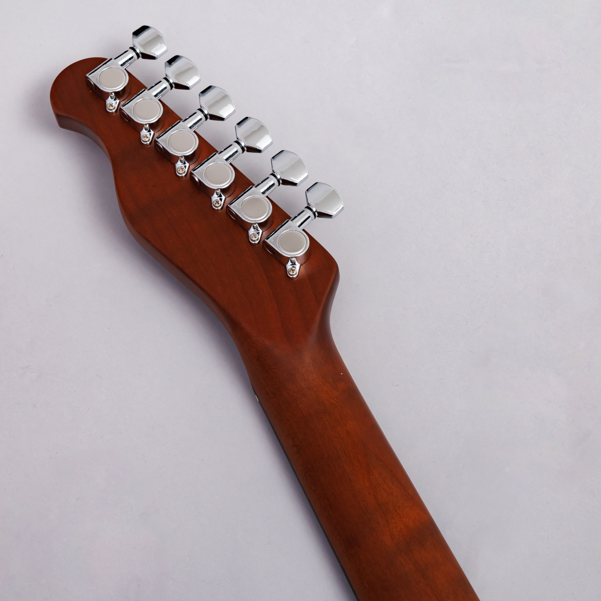 BUSKER’S BTL-Standard｜最初の1本にオススメ。弾きやすさと安定性を高めたエレキギター | ギタセレ（Guitar ...