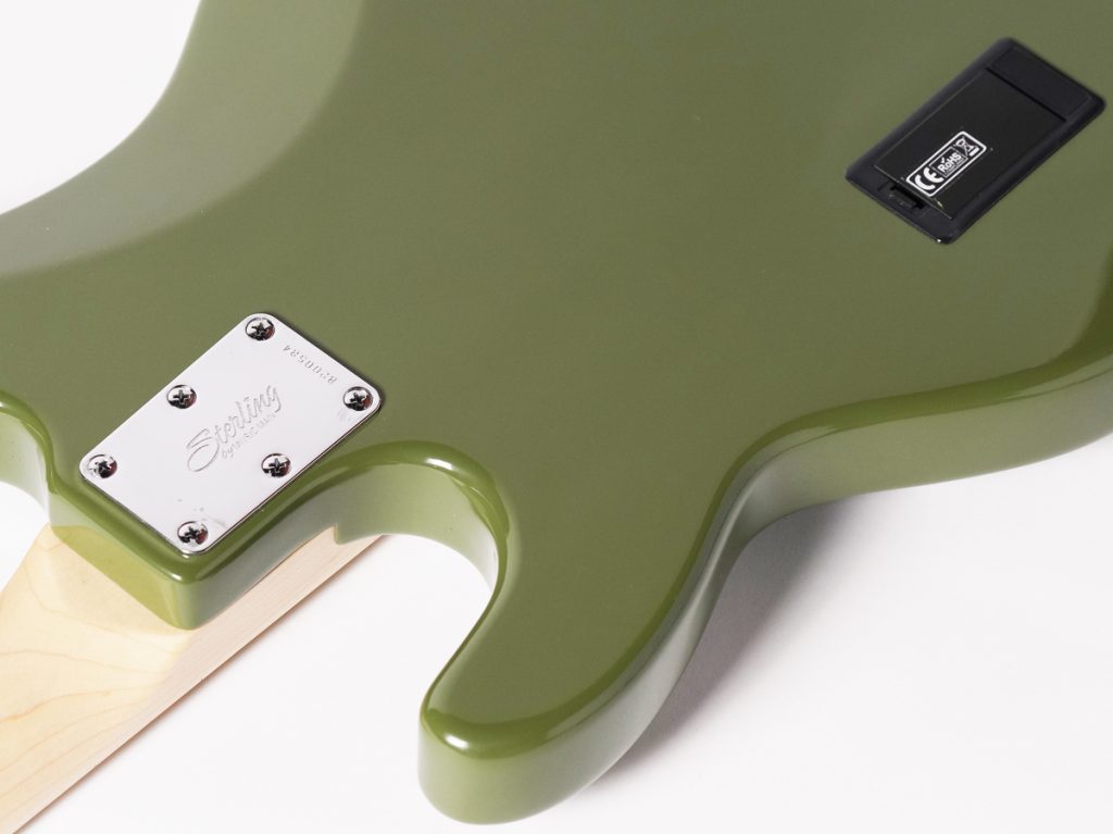 ▼ ryu-iomamページ△ Sterling by Musicman×島村楽器の夢のコラボ！StingRay RAY4が新