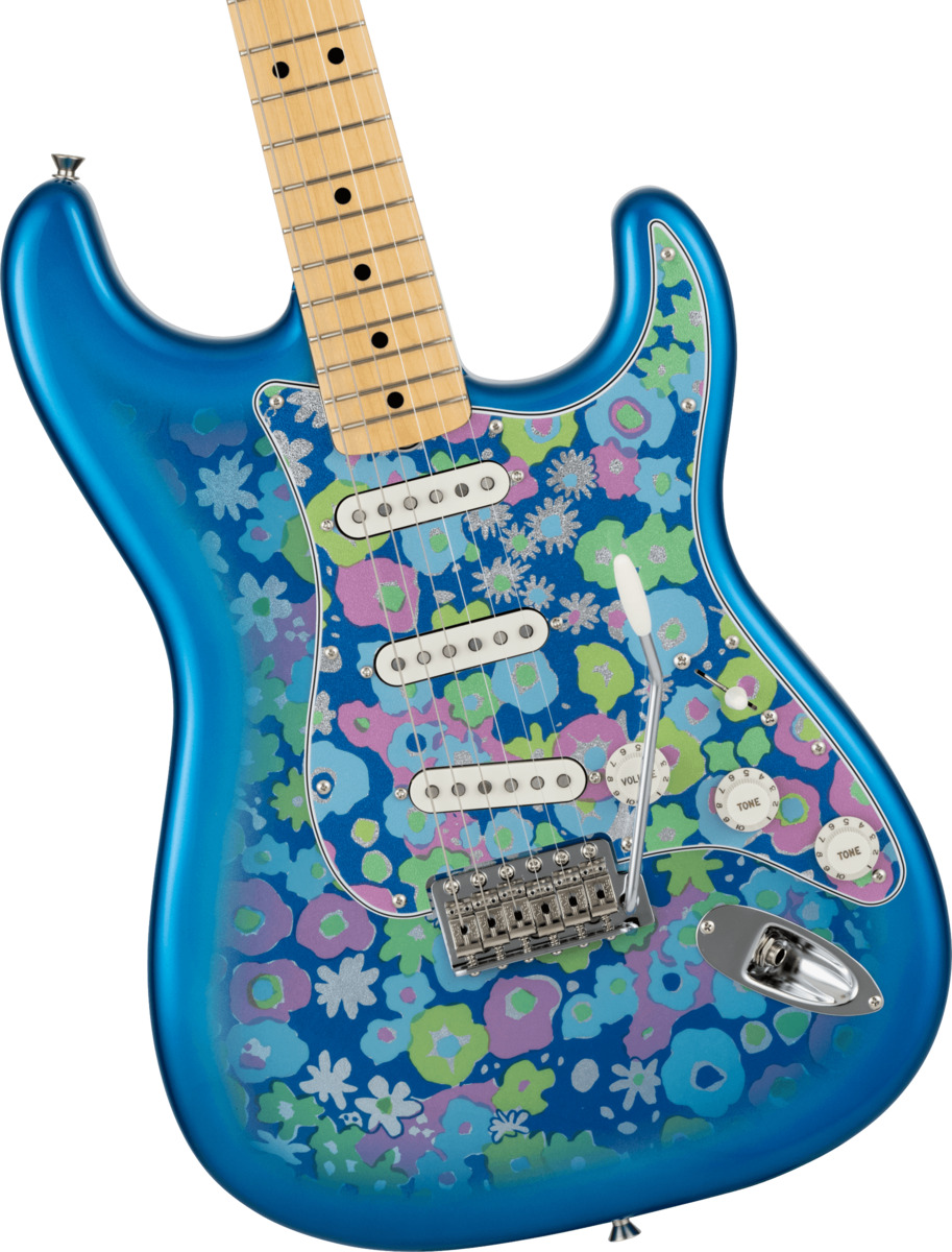 Fender「Blue Flower」Strat & Teleが2025年限定復刻。華やかな