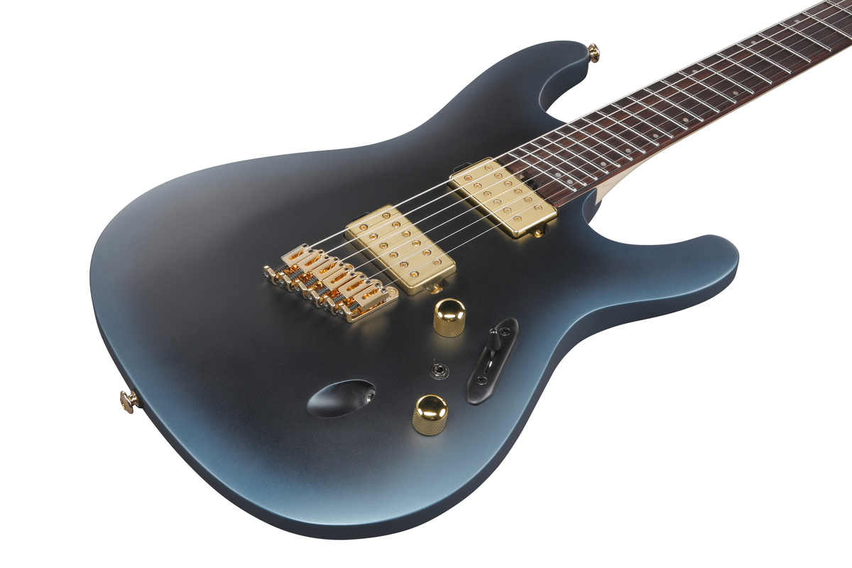 弾きやすさと多彩なサウンドを両立──Ibanez新モデルSML721