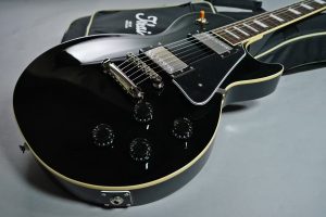 CustomなルックスのStandard｜ギターマニア石田純一の逸品入魂～気ままに想いを綴ります～Vol.54