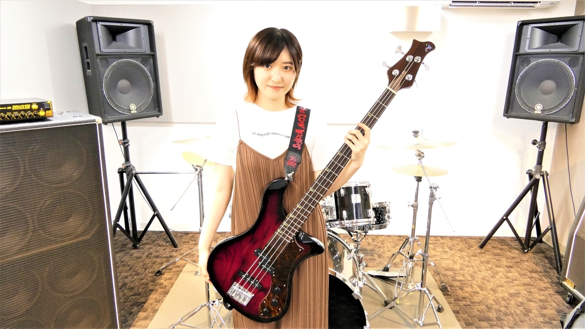 ザ・コインロッカーズ 松本璃奈さん特注カラーのDIVER-BASSが完成！お披露目&お渡し会！