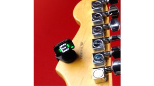 D’Addario「MICRO RECHARGEABLE TUNER」登場｜USB-C充電の超小型クリップチューナー