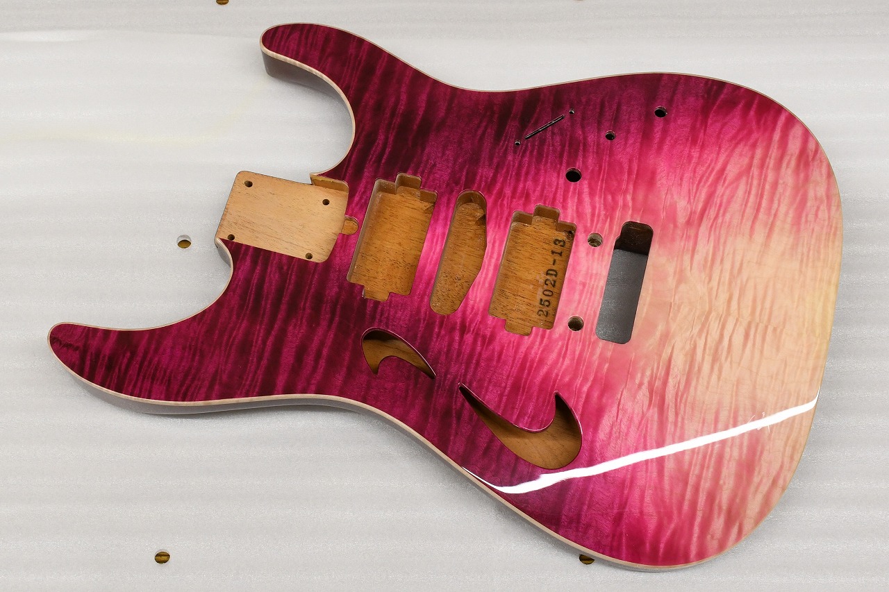 【8/3更新】魅惑のフレイム×ホロウボディ、T’s Guitars『DST-Hollow24 Mahogany‐Limited』