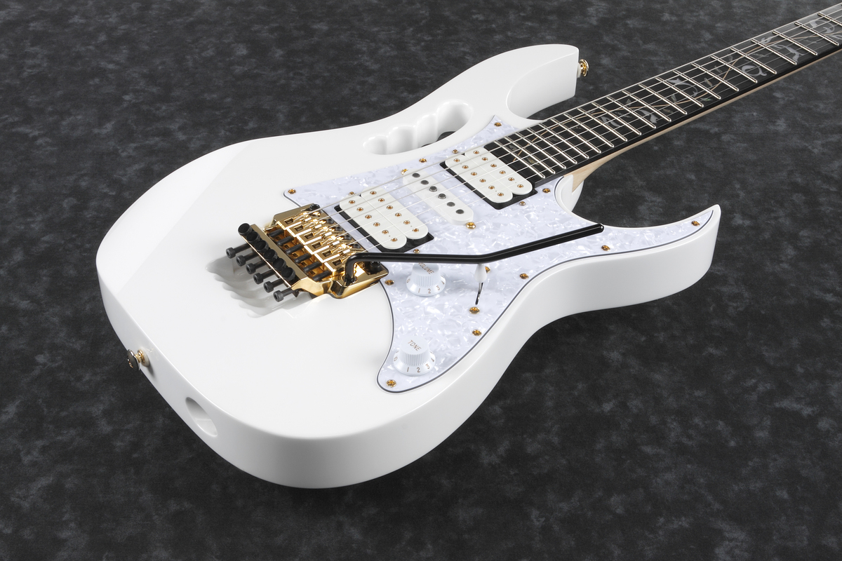 Ibanez JEM7VP-WH】Steve Vaiシグネチャーの最新ホワイトモデル