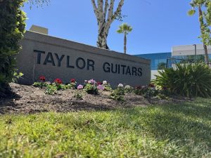 Taylor Guitarsの秘密に迫る！工場見学レポート（前編）