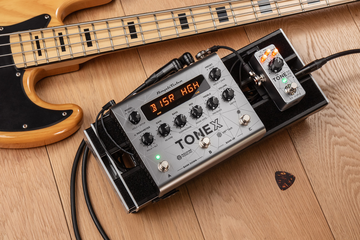 IK Multimedia　TONEX Bass Edition ― ベーシストのための150種Tone Model搭載ペダル