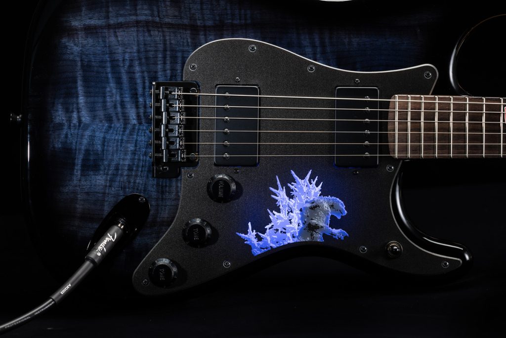 BOSS KATANA-MINI X に限定カラーモデルが登場｜本格サウンドを凝縮