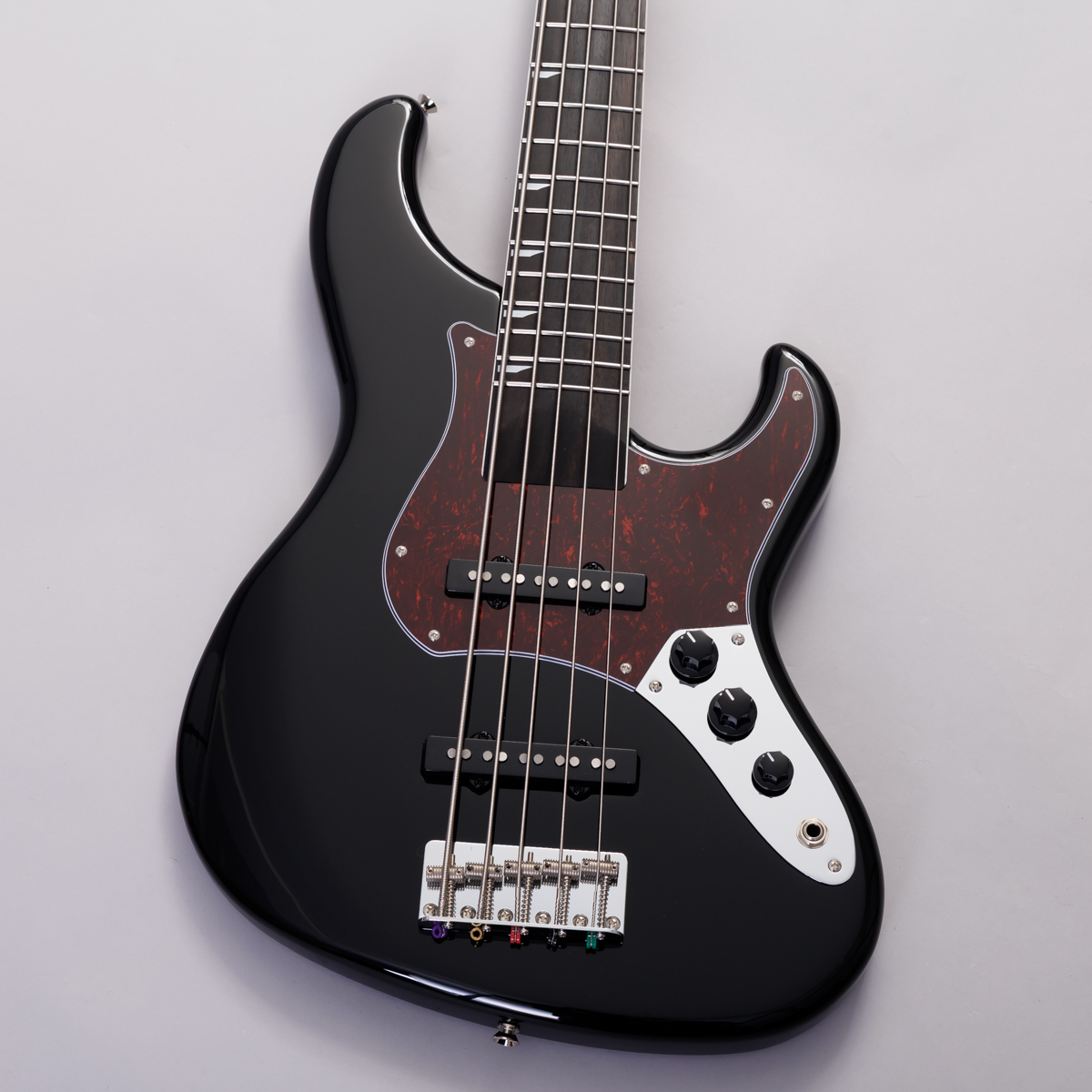 Ryoga VAL-BASS5｜伝統的なベースをもとにさらなる快適性を求めた独自