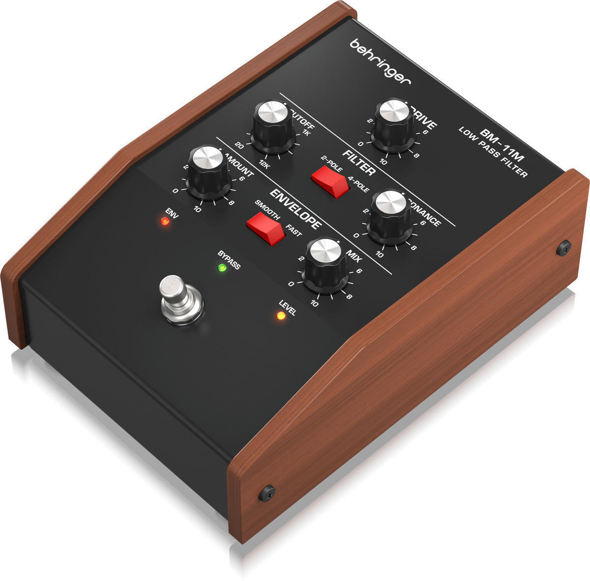 BEHRINGERより90年代のMoogを忠実に再現したエフェクターが2機種登場
