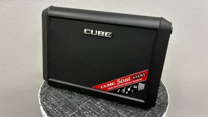 【実機レビュー】Roland CUBE Street MINI｜多機能ポータブルアンプ