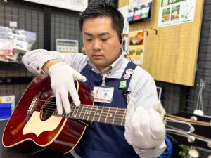 【初心者必見】アコギが弾きにくい原因は「弦高」かも？挫折を防ぐメンテナンスの基本