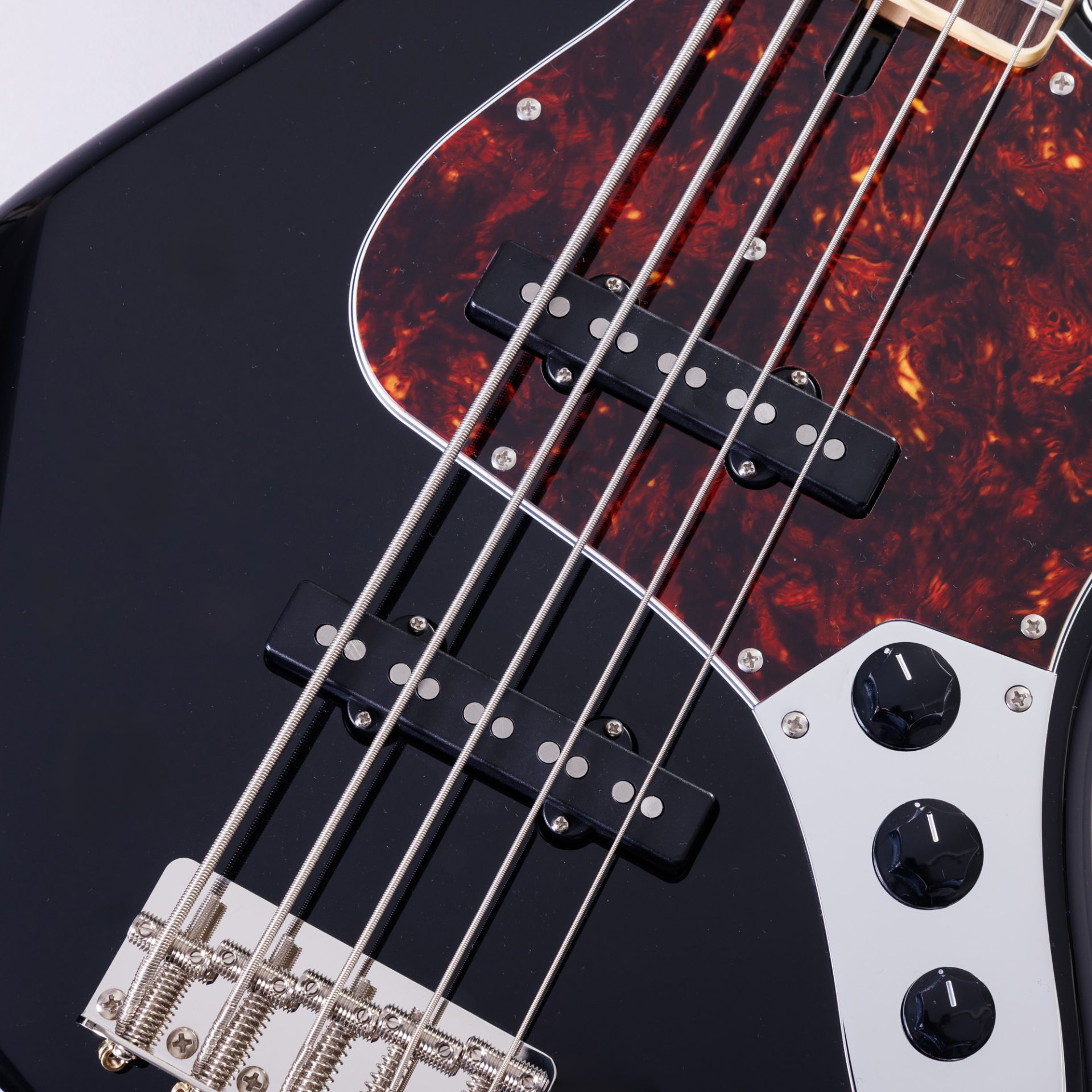 HISTORY HJB5V-Standard Black｜【限定カラー】4弦からの持ち替えも