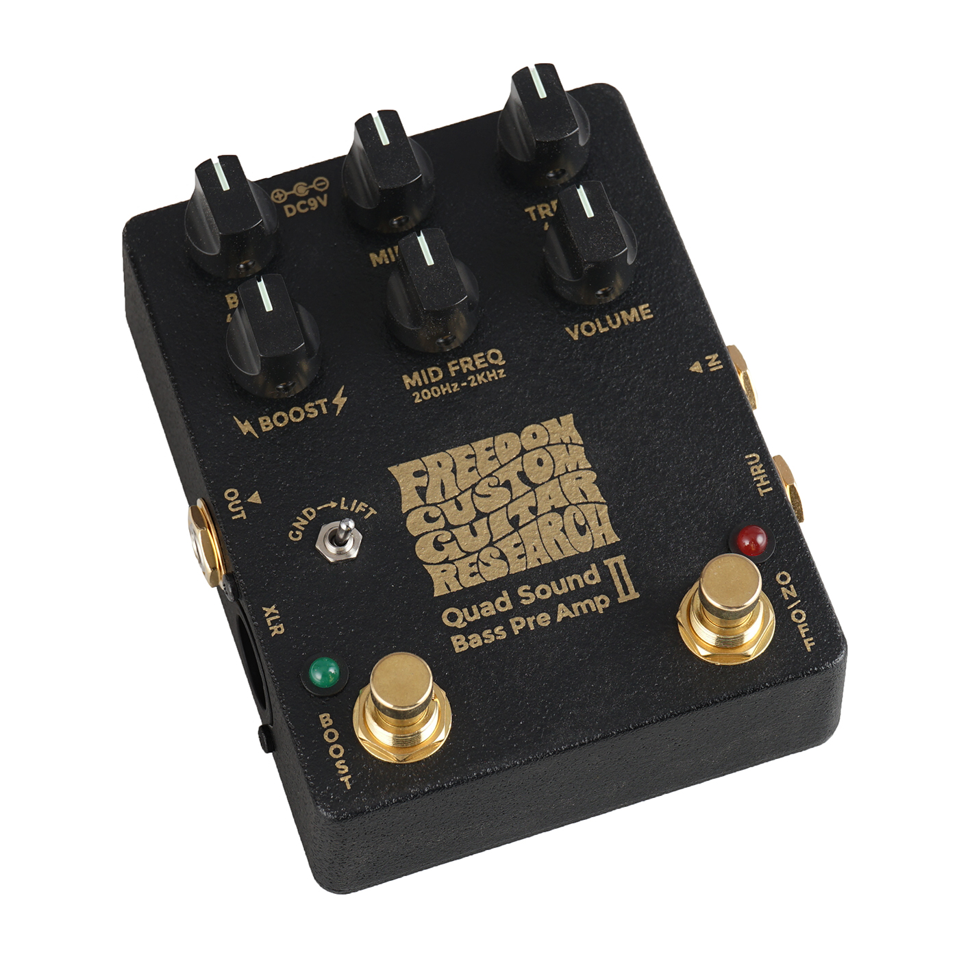 音抜けとナチュラルさを追求したベースプリアンプ「Freedom Custom Guitar Research　Quad Sound Bass Pre Amp II」が黒と金の限定仕様で待望の復刻！