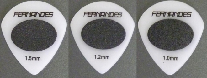 【ピック】FERNANDESから滑り止め微粒子粉末プリントJazz型ピック発売