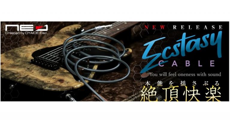 ZEMAITIS ZMF2022D｜メタル・フロントの彫金デザインが施された